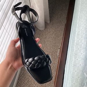 Black braided ankle strap sandals ✨ NWOT